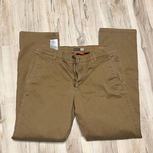 Dockers straight fit size 32 x 32